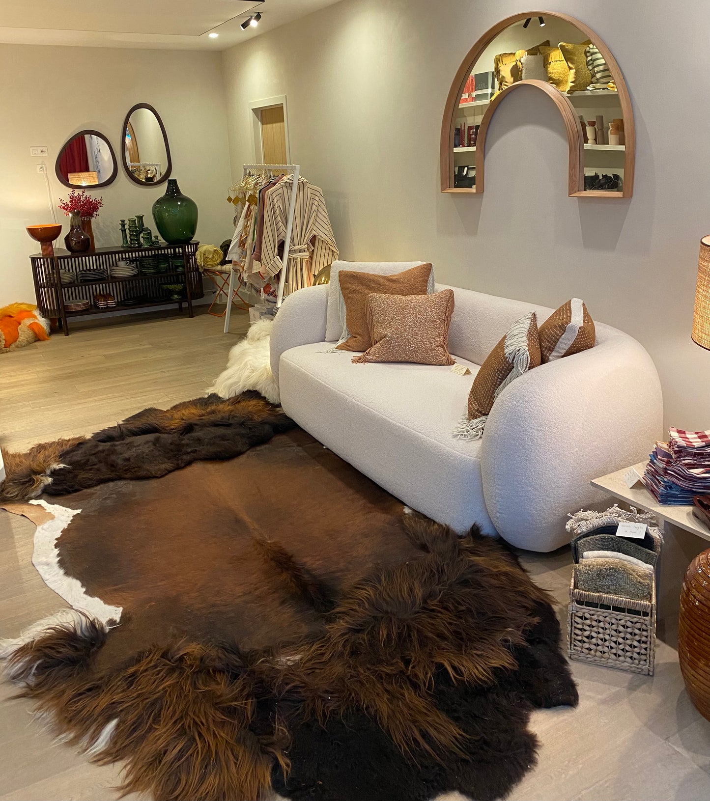 Brown carpet made by Carine Boxy