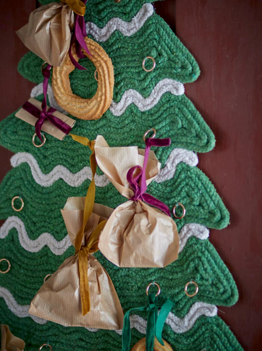Christmas tree calender