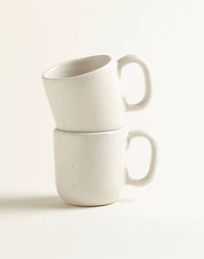 Snow white dinnerware collection