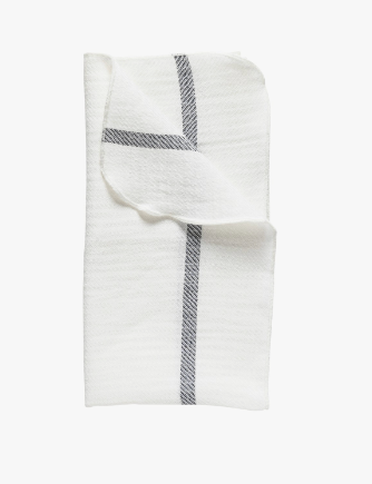 Napkins with stripe in the middle