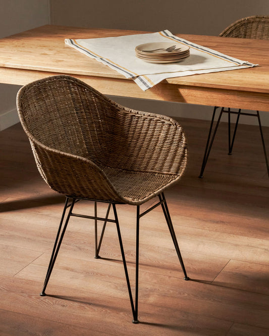 Hola chair