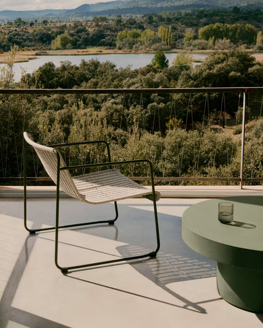 Pia lounge chair