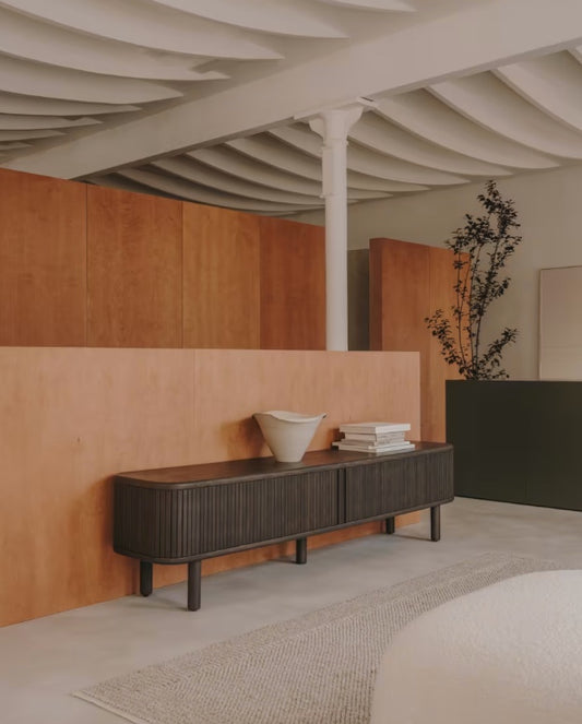 Mailen dresser - E-mail to order