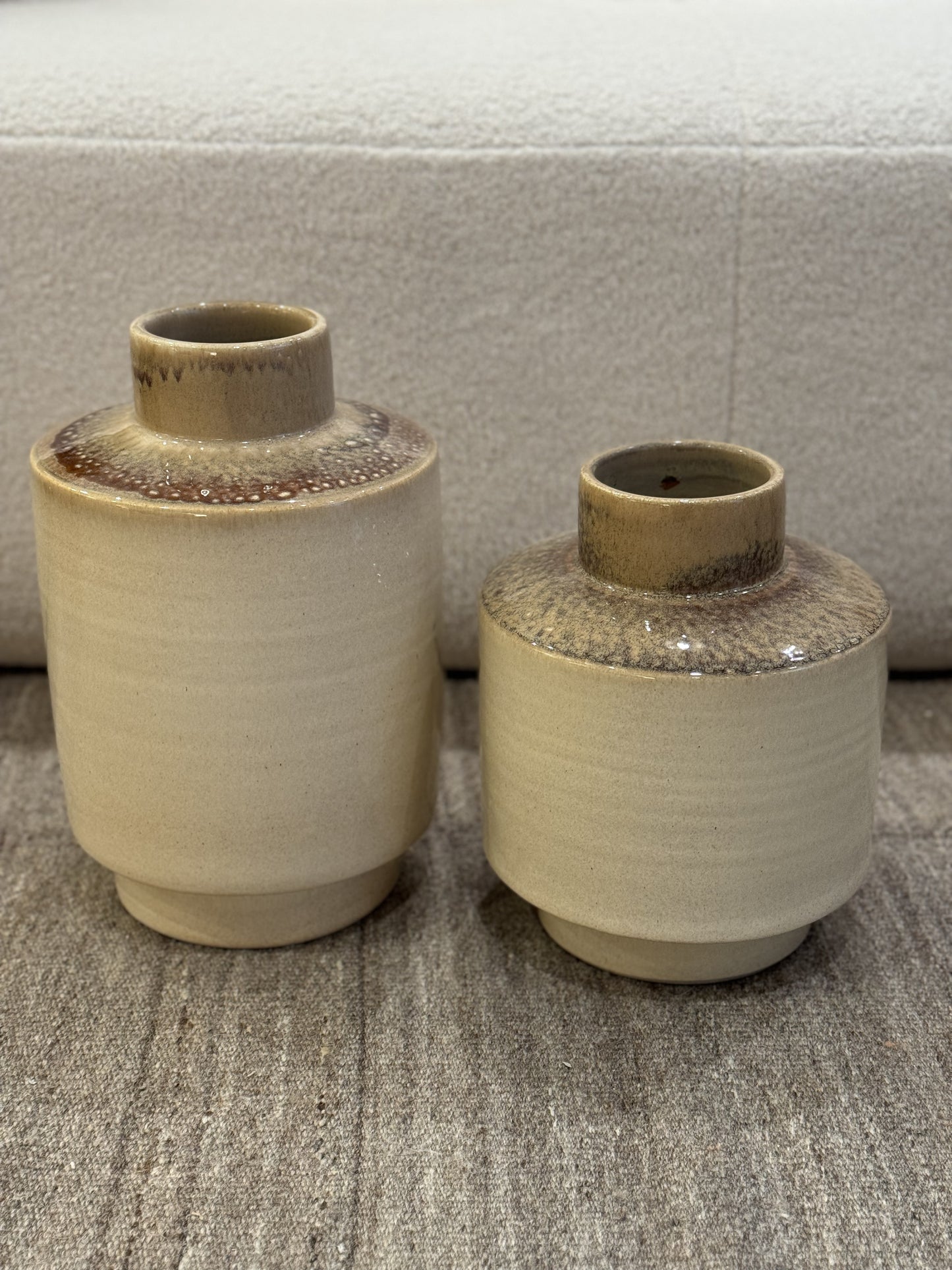 Cappuccino ceramic vase