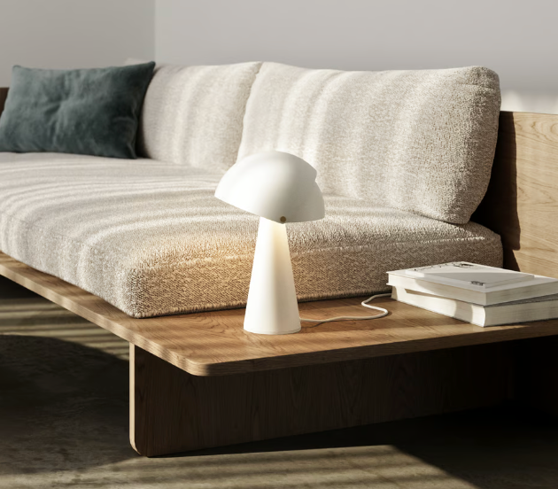 Align table lamp