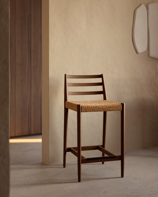 Analy high chair - email to order