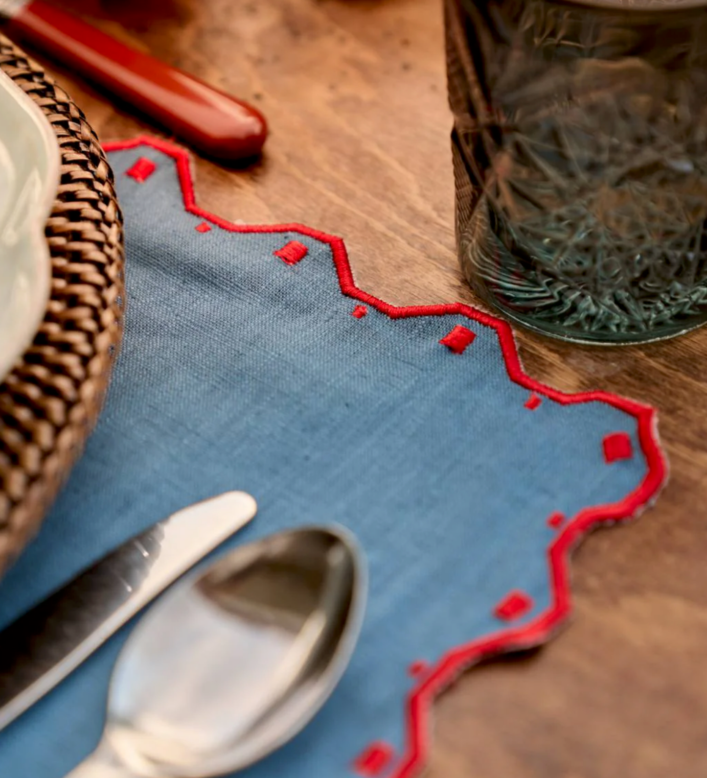 Embroided textile
