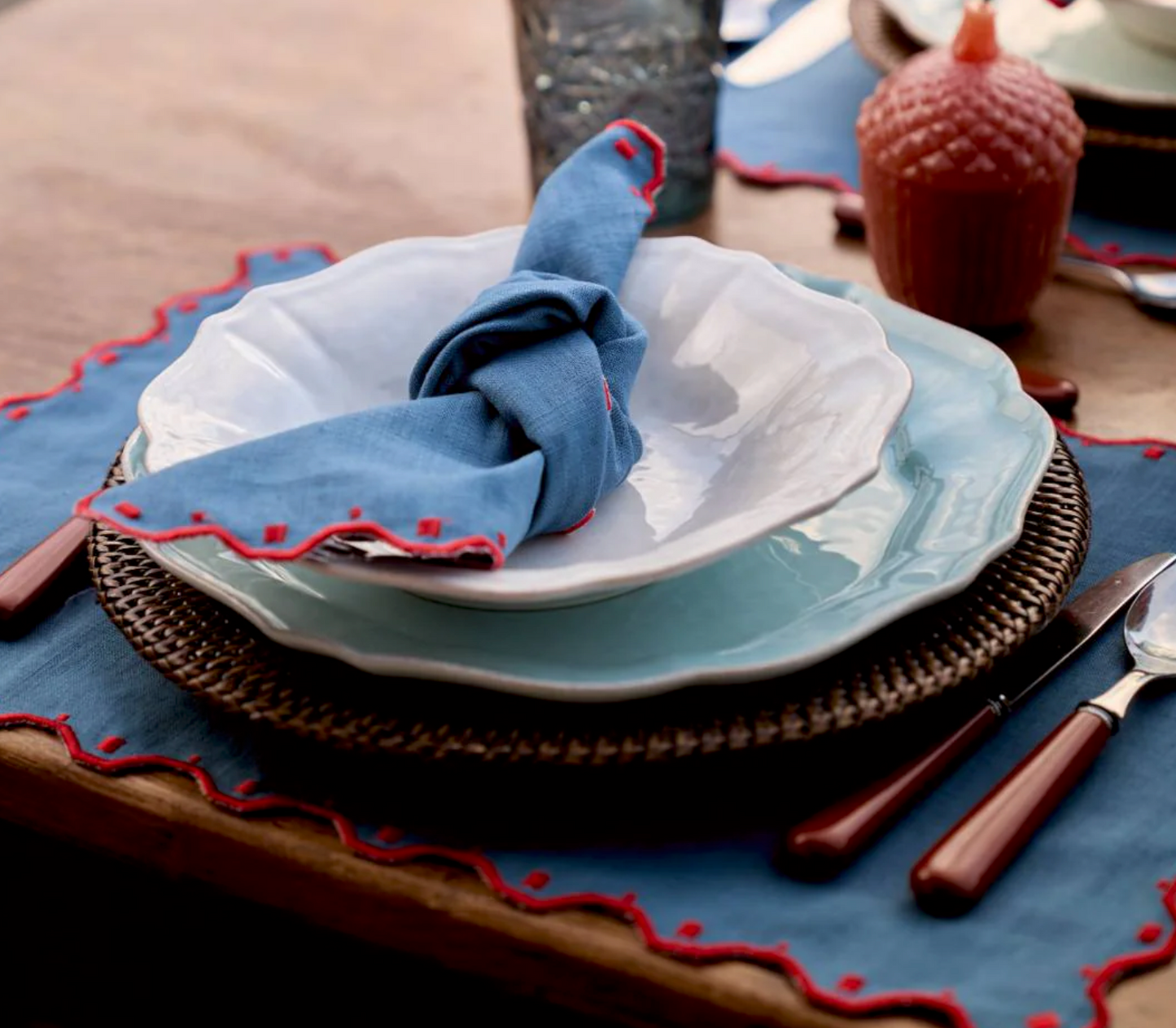Embroided textile