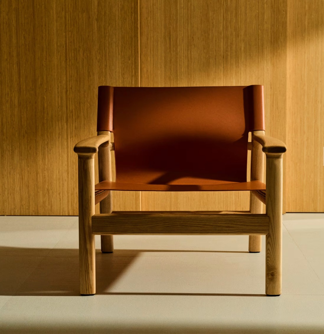 Leather loungechair