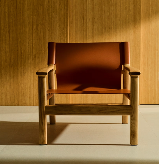 Leather loungechair